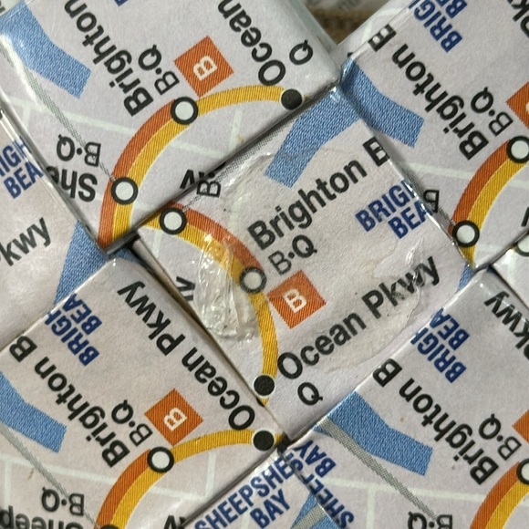 Ecoiat Wristlet Recycled Transit Maps - Picture 4 of 5